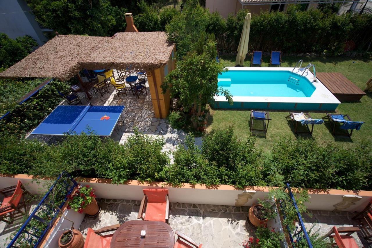 Kalypso Studios & Apartments Каравомилос Екстериор снимка